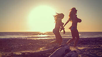 Watch Sensuous Sunset featuring Eva Notty