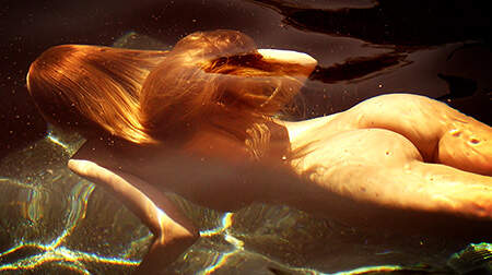 Lovely Lyra thumbnail 1