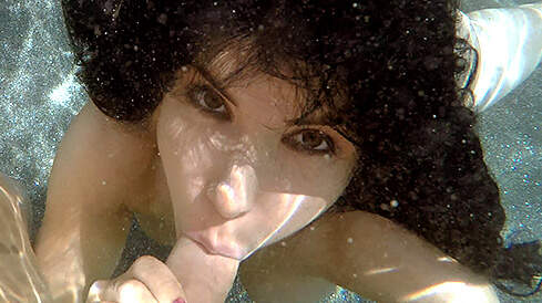 Livestream Wet Dream thumbnail 3