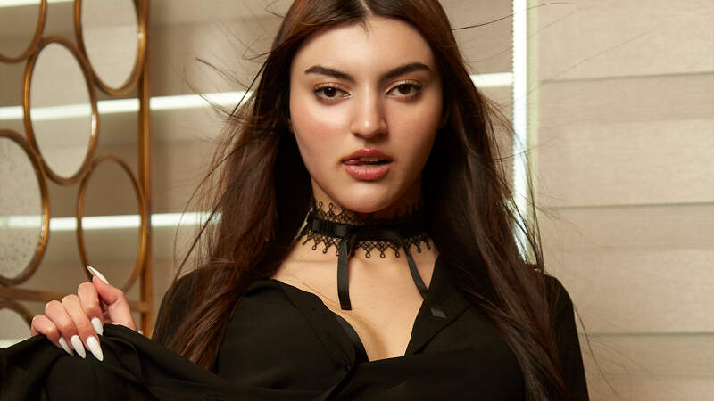 Watch Golden Girl featuring Julia James