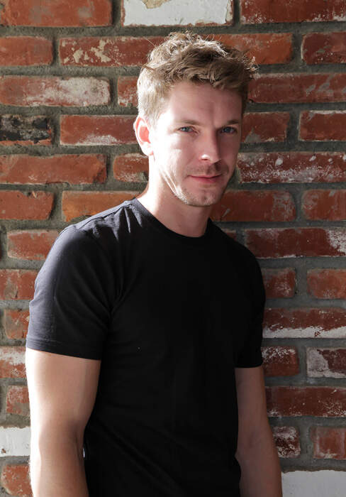 Markus Dupree - Adult Model